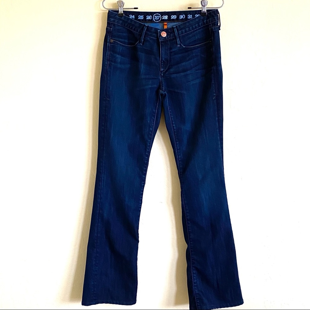 Earnest Sewn Keaton Low Rise Bootcut Jeans 27